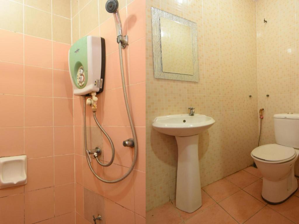 Oyo 89642 Highway Inn Mukah Dış mekan fotoğraf